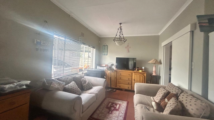 3 Bedroom Property for Sale in Sasolburg Ext 11 Free State